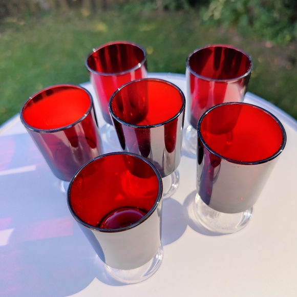 6 vintage Luminarc Cavalier Shot Glasses | Ruby Red ♥️ - Picture 5 of 7